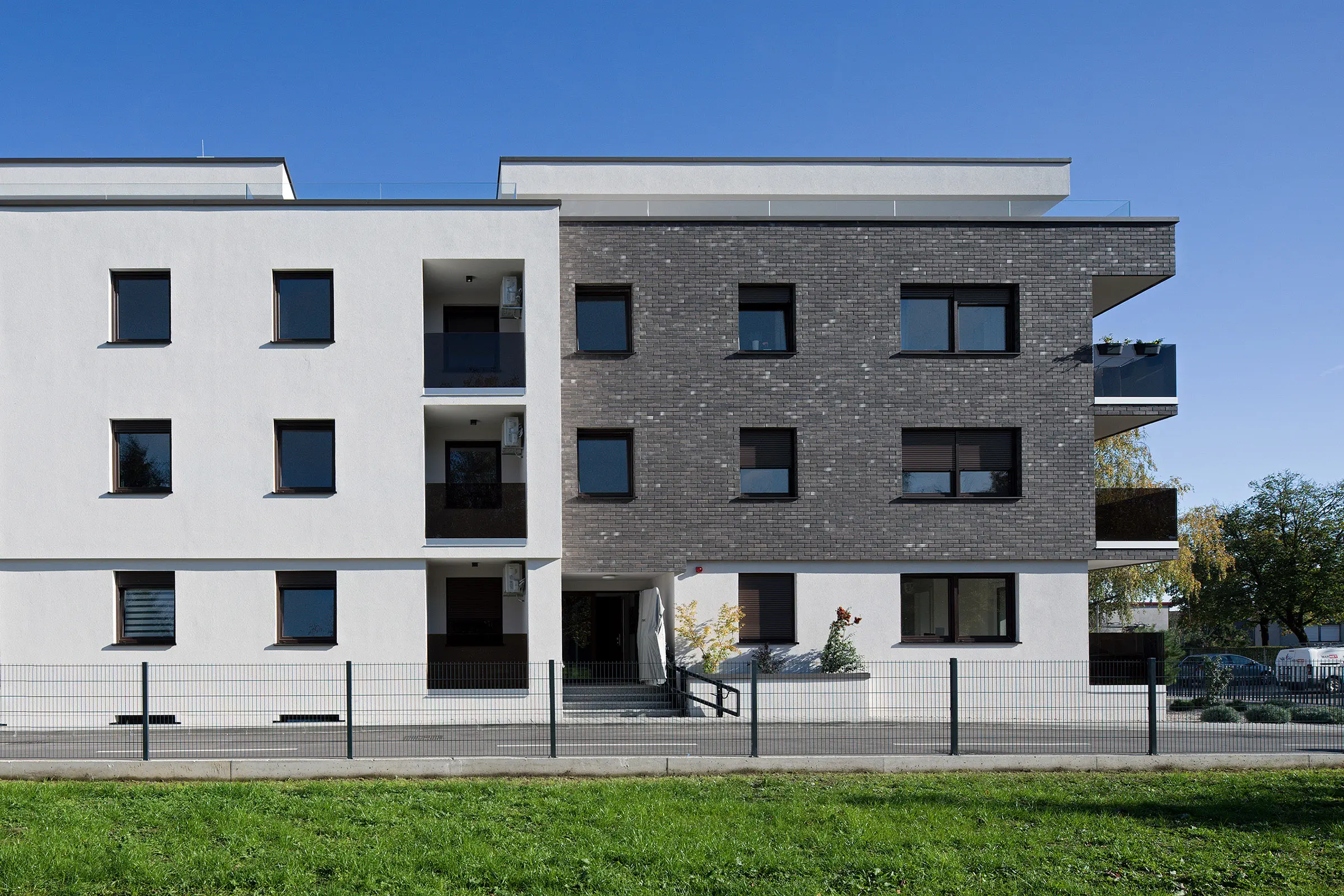 Stambeni kompleks Gortanova, Varaždin, Hrvatska, StoBrick klinker pločice, StoTherm Mineral