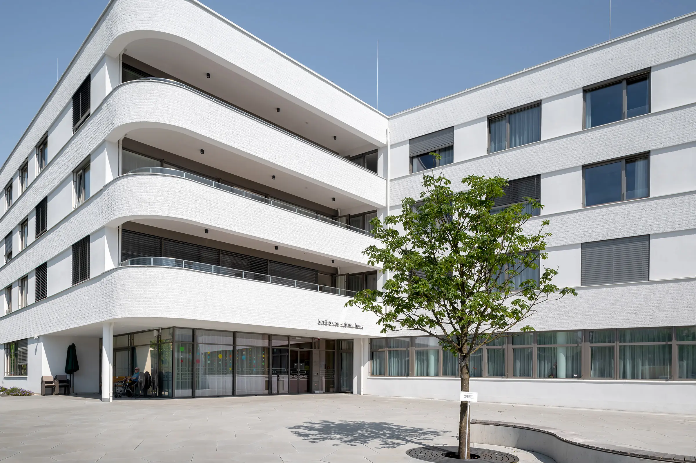 bertha_von_suttner_haus_at_05_22