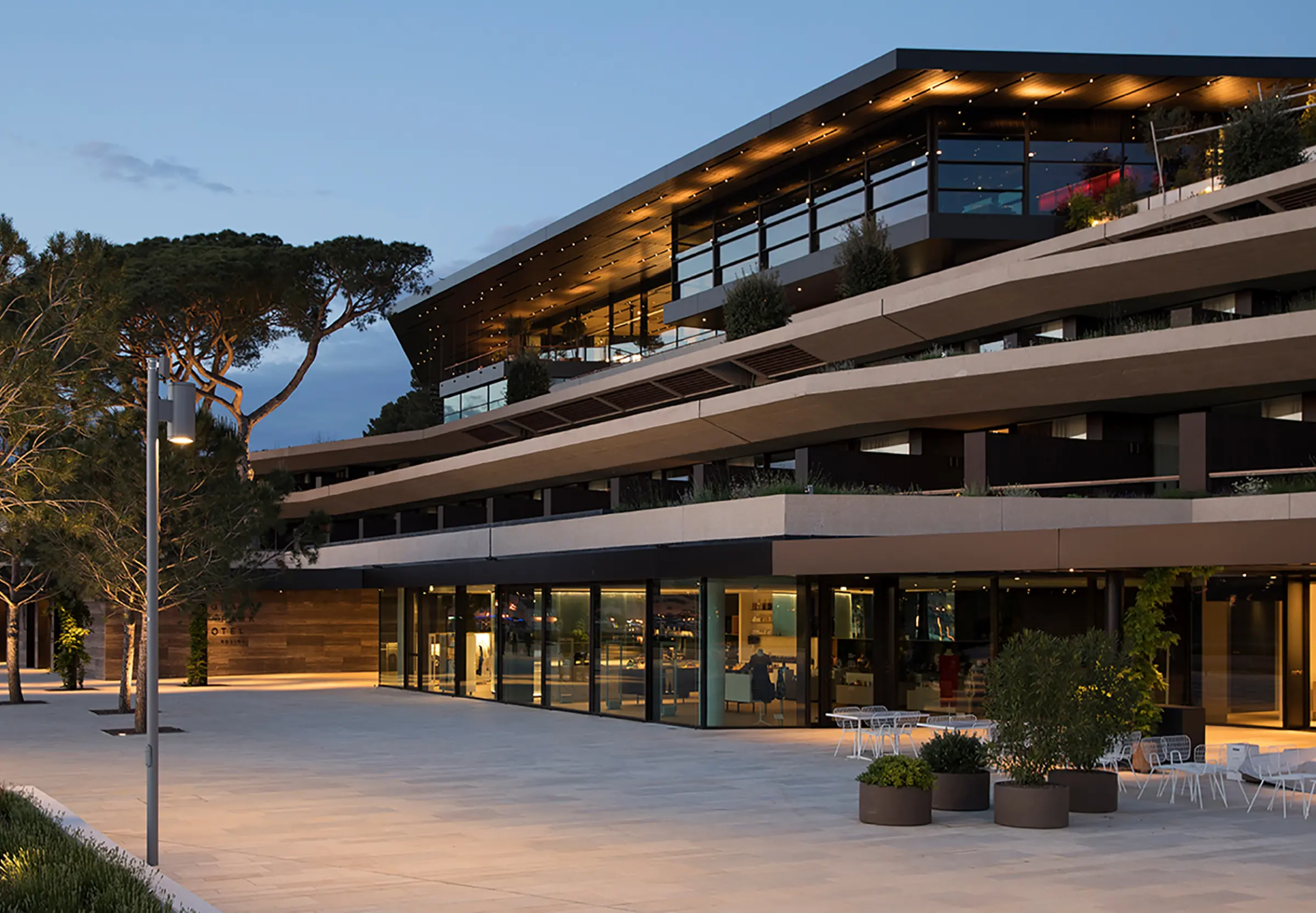 grand_parkhotel_rovijn_002