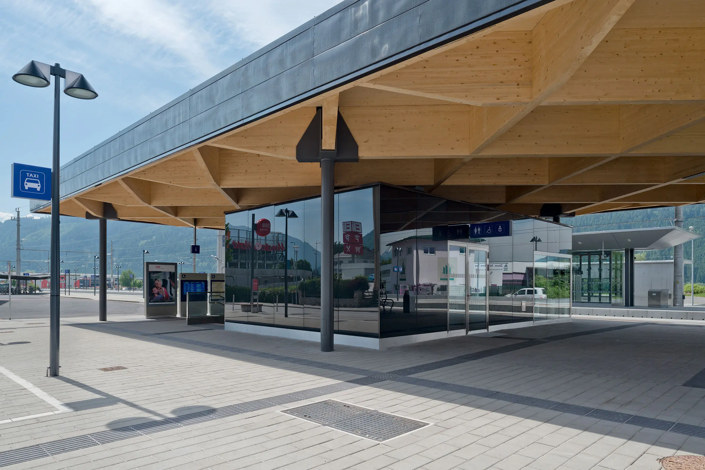 oebb_bahnhof_liezen_aut_002