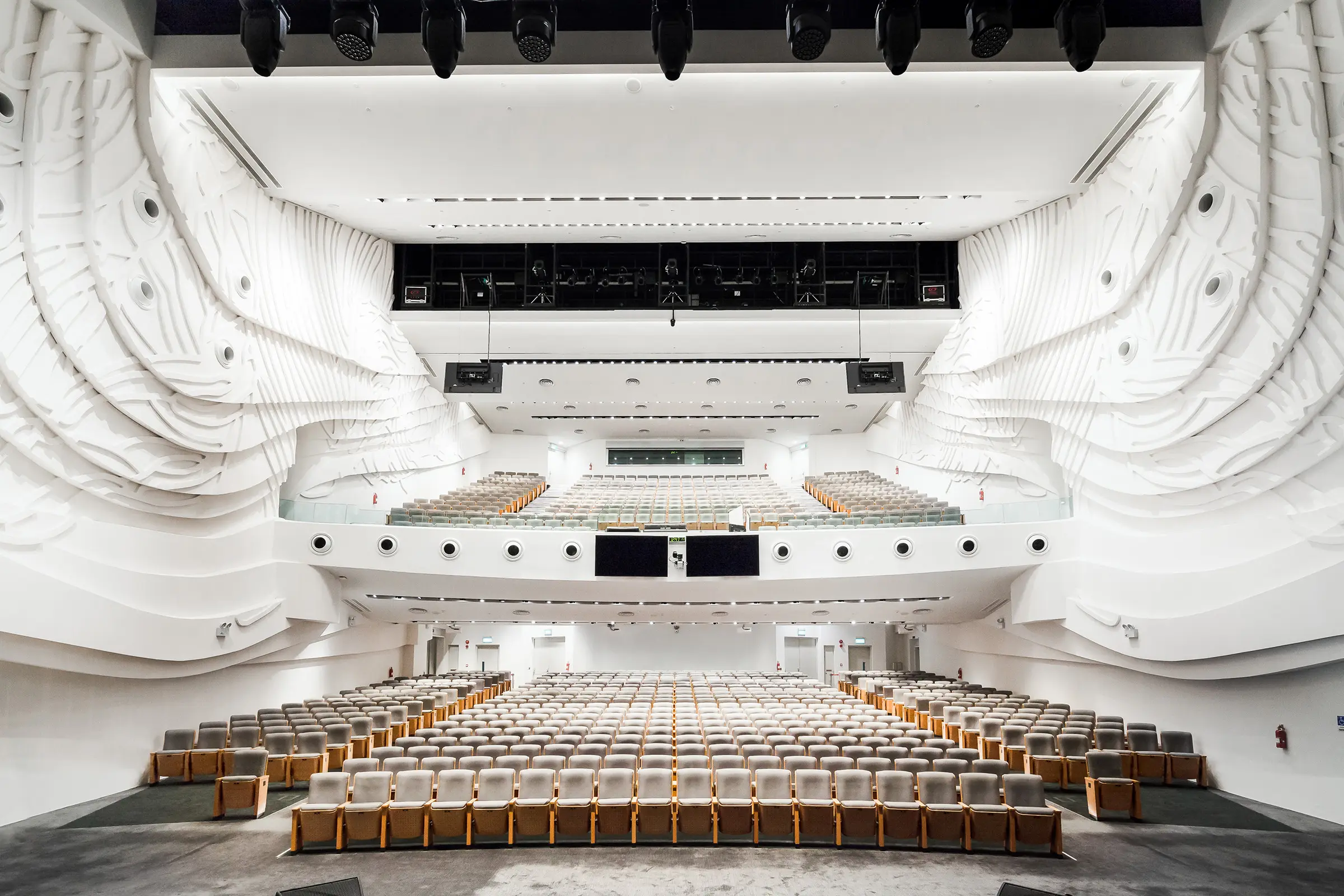 touch_gateway_theatre__singapore__sg_02