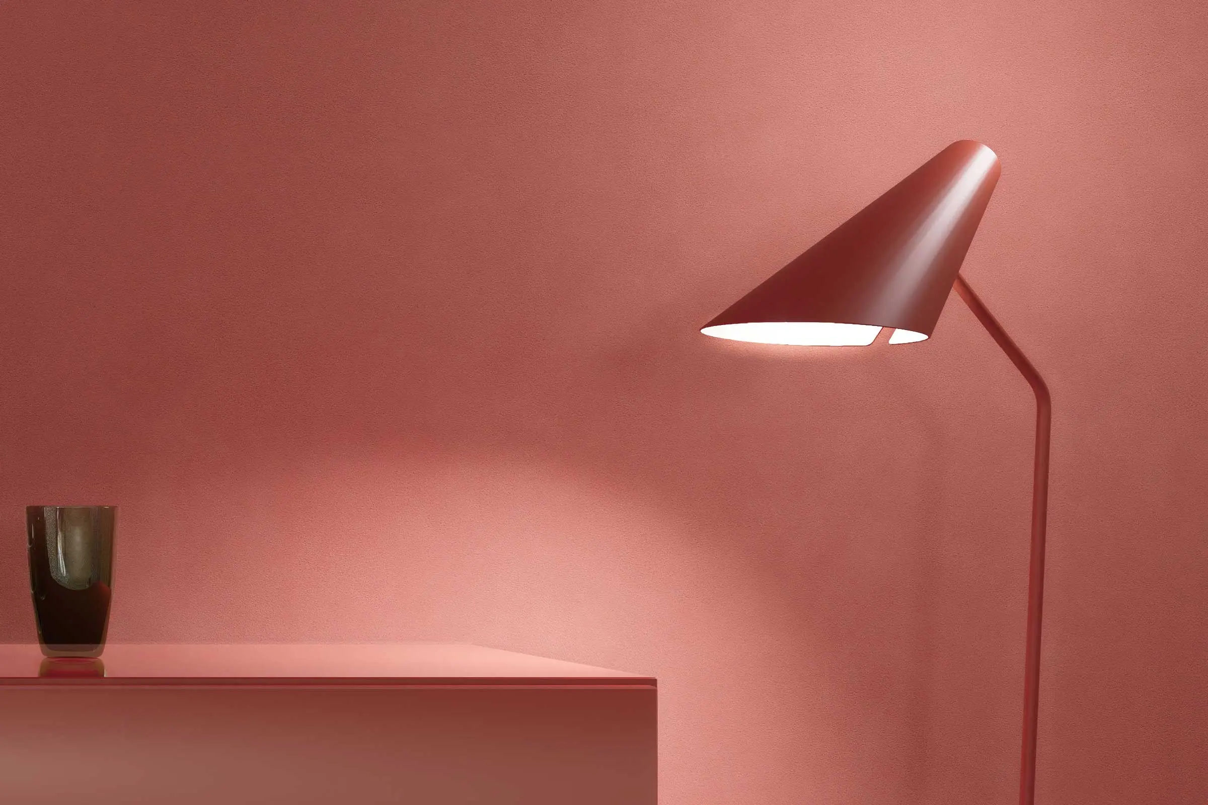 interior_colors_24plus_detail_essen1_lampe_wand_dragon_red_2400x1600px6